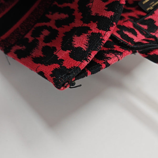 Authenticated pre-owned Book Tote Medium Fabric Red - Tote Bag at Looply