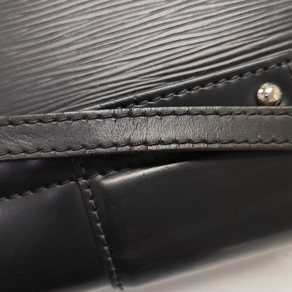 POCHETTE MONTAIGNE Epi Black