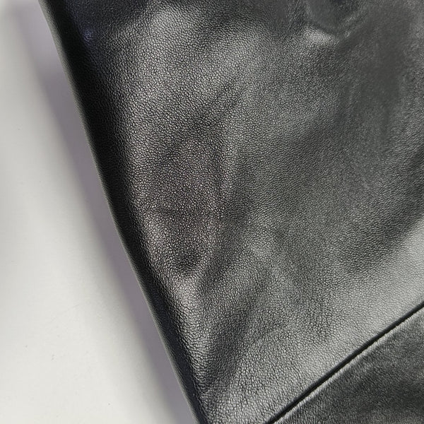 BV Trine Lambskin Black