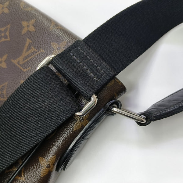 VINTAGE BEAUBOURG Monogram Coated Canvas Brown