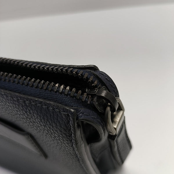 Pouch Quilted Calfskin Blue