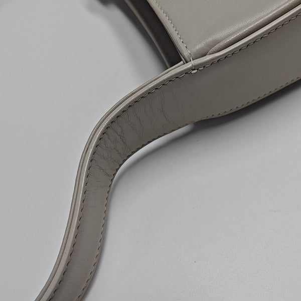 LE 5 À 7 Small Calfskin White
