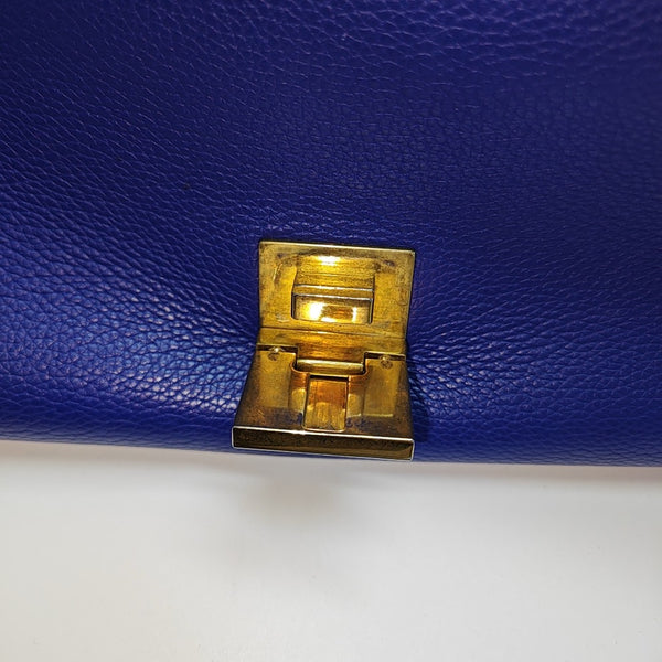 TRAPEZE Medium Calfskin Blue