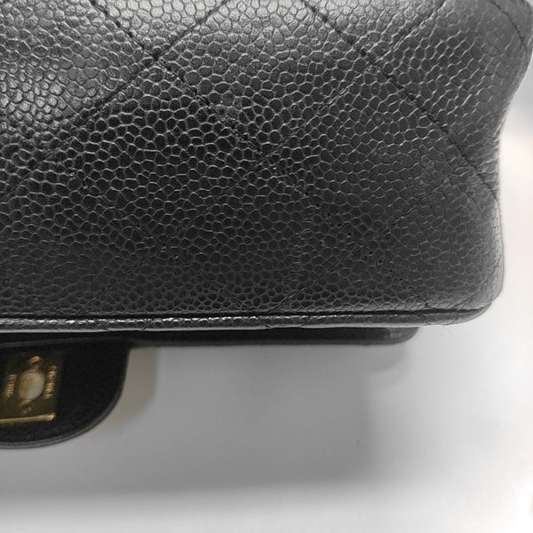 CLASSIC FLAP Medium Quilted Grained Calfskin Black