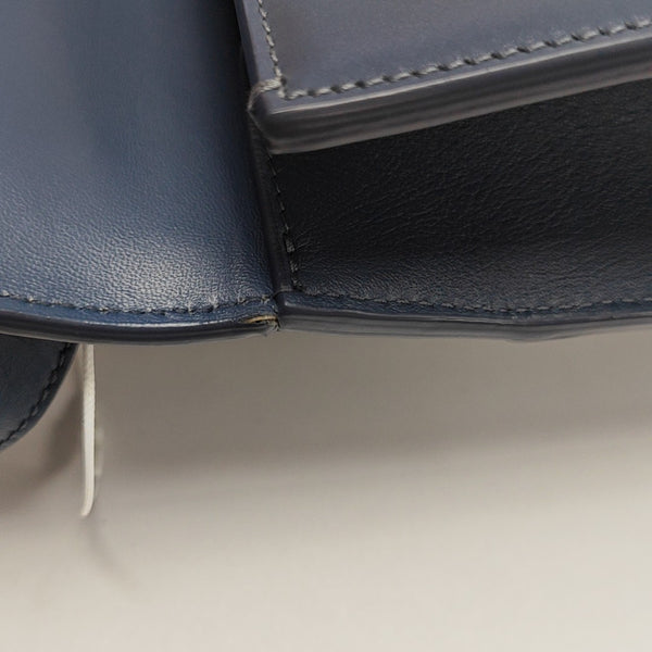 30 Montaigne Calfskin Blue