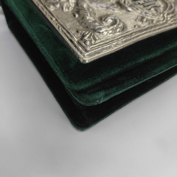 Velvet Shoulder Bag Green