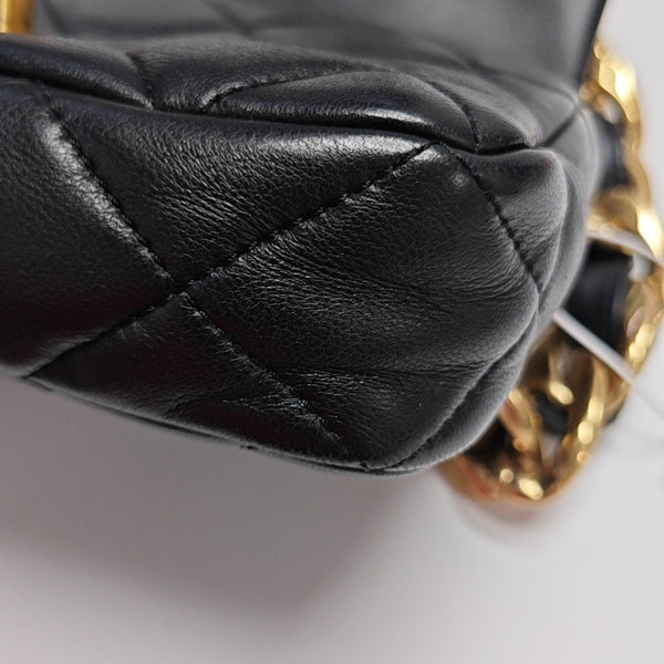 Authenticated pre-owned CLASSIC FLAP Mini Quilted Lambskin Black - Shoulder Bag at Looply