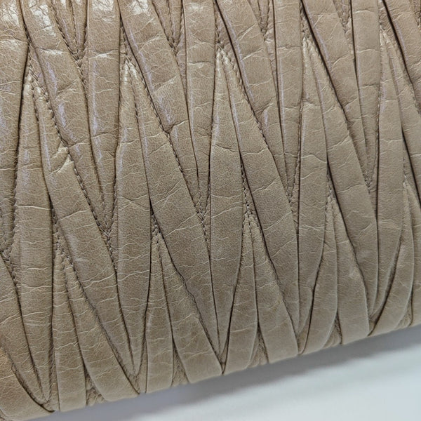 Miu Délice Quilted Lambskin Beige