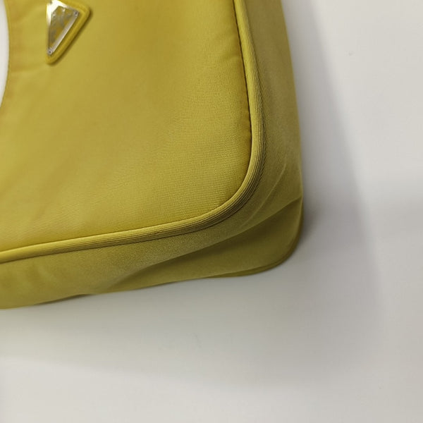 Re-Edition2000 Mini Nylon Yellow