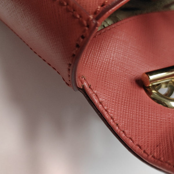 Calfskin Shoulder Bag Red