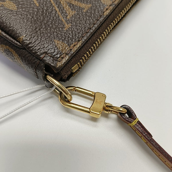 ACCESSOIRES GM Monogram Coated Canvas Brown