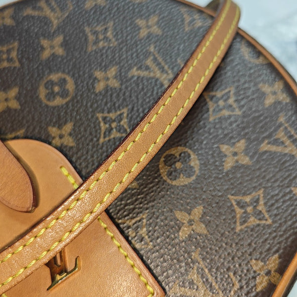 BOITE CHAPEAU PM Monogram Coated Canvas Brown