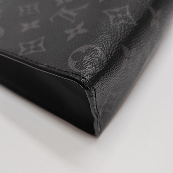 Pochette Voyag MM Monogram Coated Canvas Black