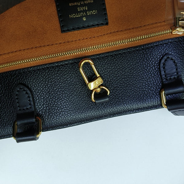 ONTHEGO MM Monogram Calfskin Black