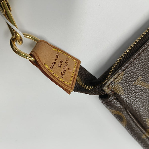 ACCESSOIRES Monogram Coated Canvas Brown
