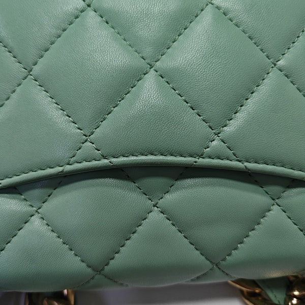CLASSIC FLAP Small Quilted Lambskin Green