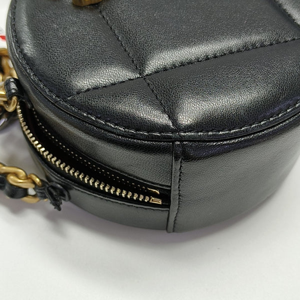Authenticated pre-owned CHANEL 19 Quilted Lambskin Black - Shoulder Bag at Looply