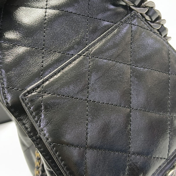 CHANEL 25 Small Quilted Waxed Cafskin Black