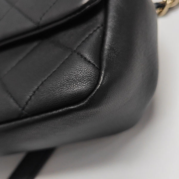Quilted Lambskin Shoulder Bag Black