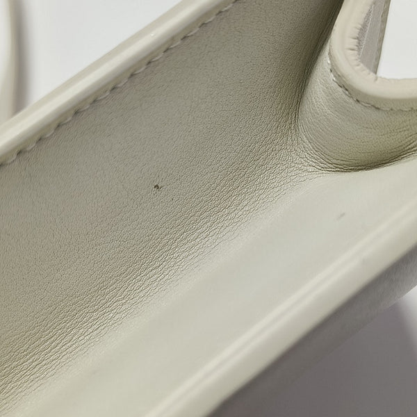 30 Montaigne East-West Mini Calfskin White
