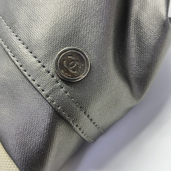 PARIS BIARRITZ Quilted Coated Canvas Gray