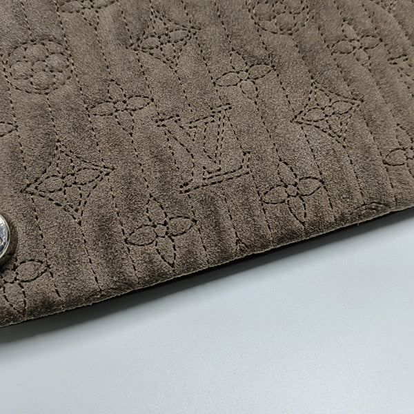 ANTHEIA IXIA Quilted Suede Gray