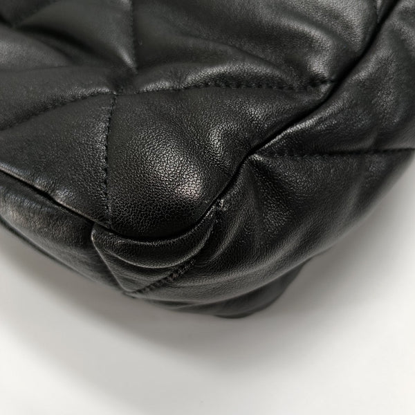 CHANEL 19 Large Quilted Lambskin Black