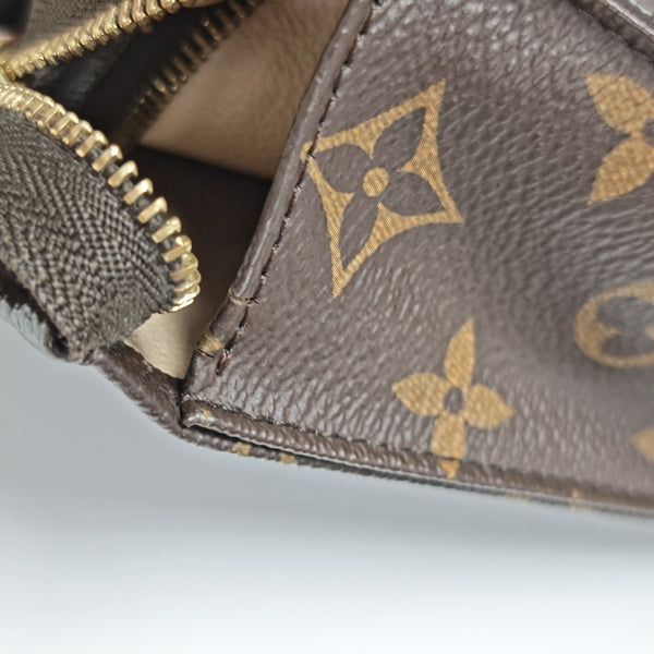 TOILET POCKET 26 Monogram Coated Canvas Brown