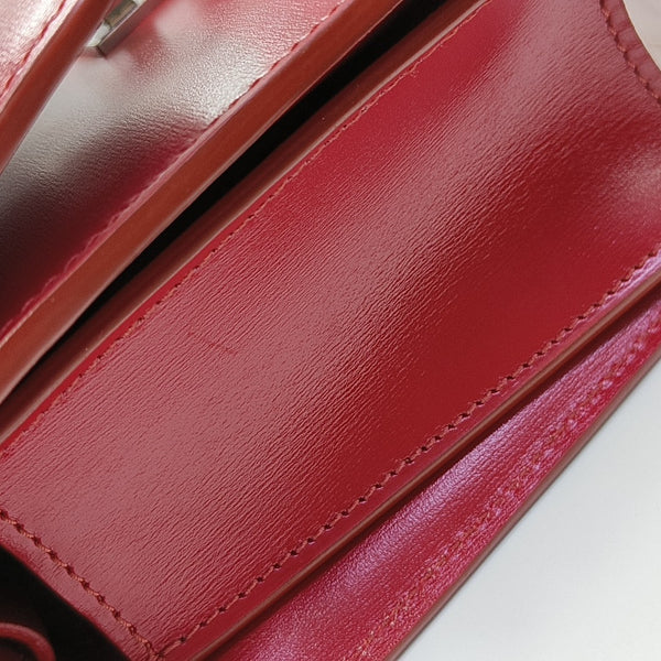 CLASSIC BOX Mini Calfskin Red