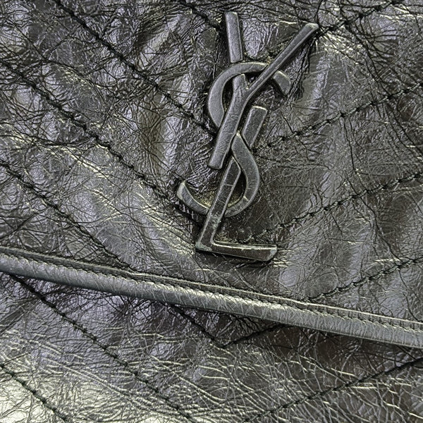 NIKI Large Chevron Calfskin Black