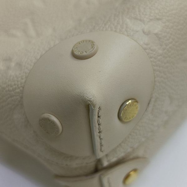 PETITE MALLE Monogram Calfskin Beige
