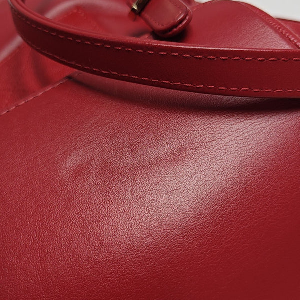 BUSINESS AFFINITY Quilted Grained Calfskin Red