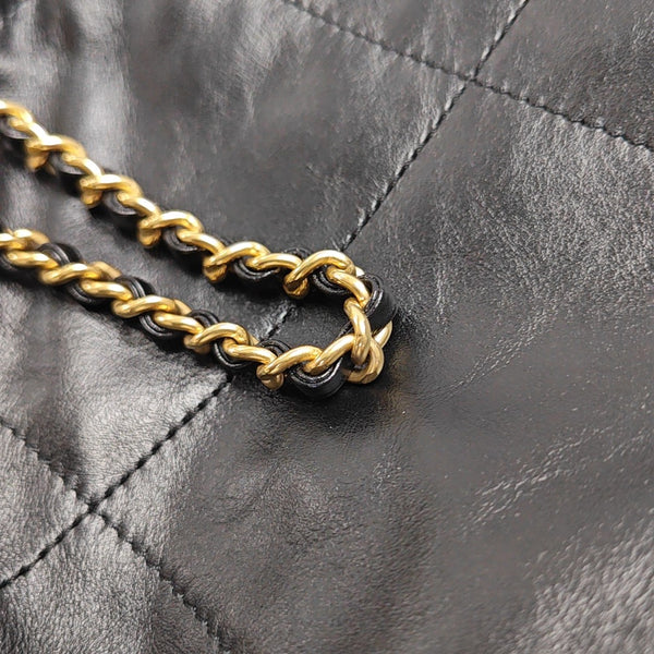 CHANEL 22 Mini Quilted Calfskin Black