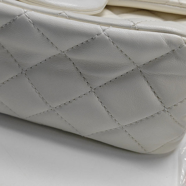 CLASSIC FLAP Mini Quilted Lambskin White