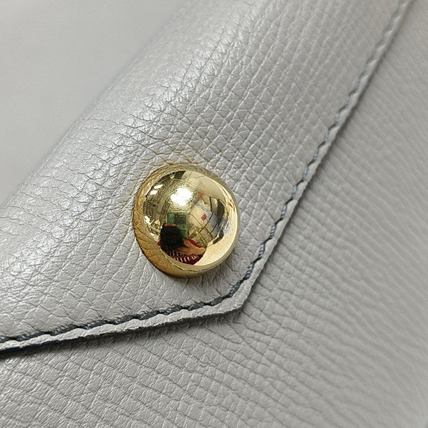 The Banner Medium Calfskin Gray