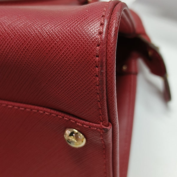 Darina Calfskin Red