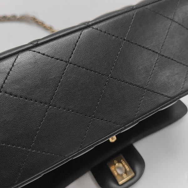 CLASSIC FLAP Mini Quilted Lambskin Black