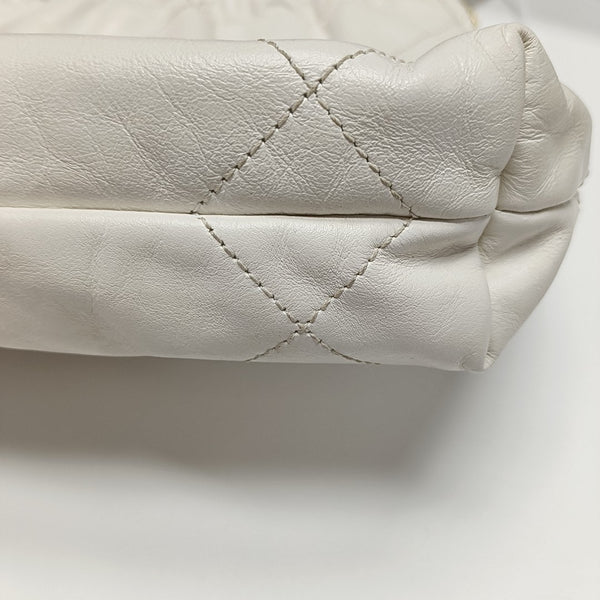 CHANEL 22 Mini Quilted Calfskin White