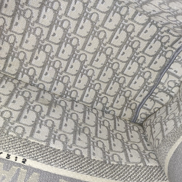 Book Tote Medium Oblique Canvas Gray