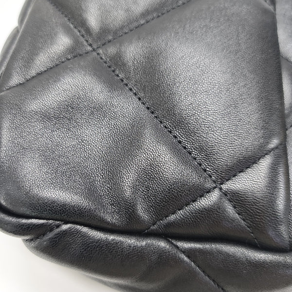 CHANEL 19 Small Quilted Lambskin Black