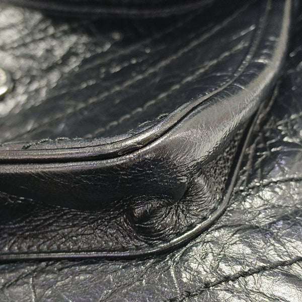 NIKI Medium Chevron Calfskin Black