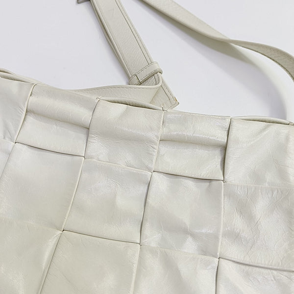 Cassette Medium Calfskin White