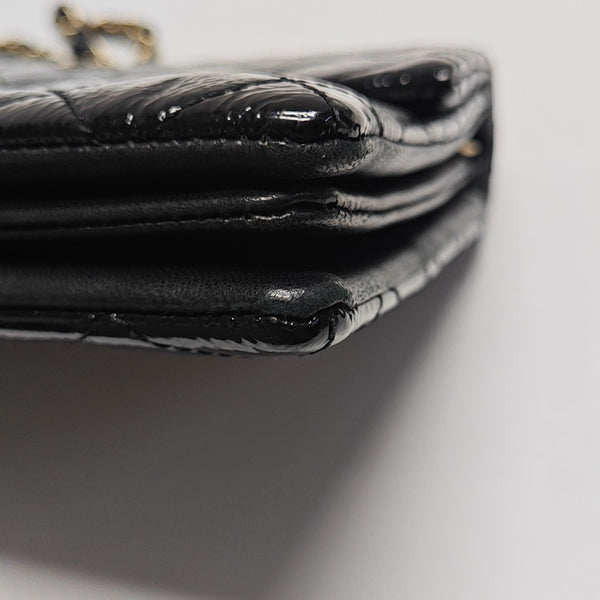 Quilted Patent Leather Shoulder Bag Black