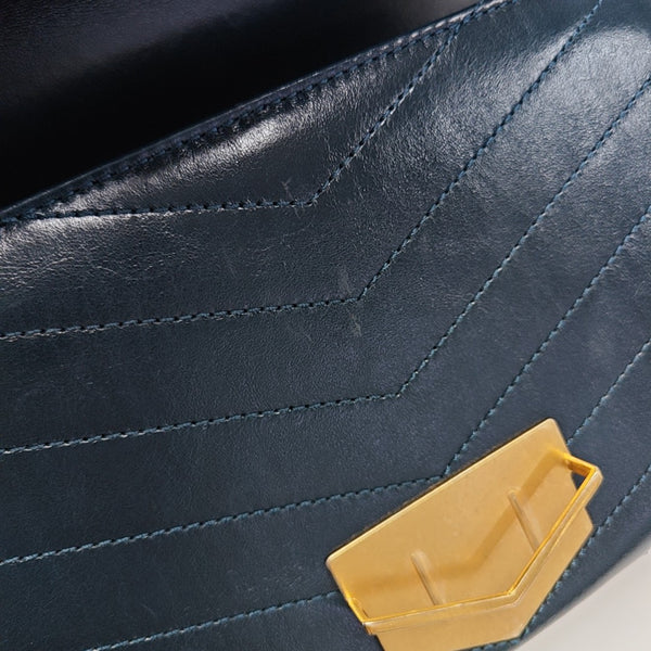 MEDAL ENVELOPE Chevron Calfskin Blue