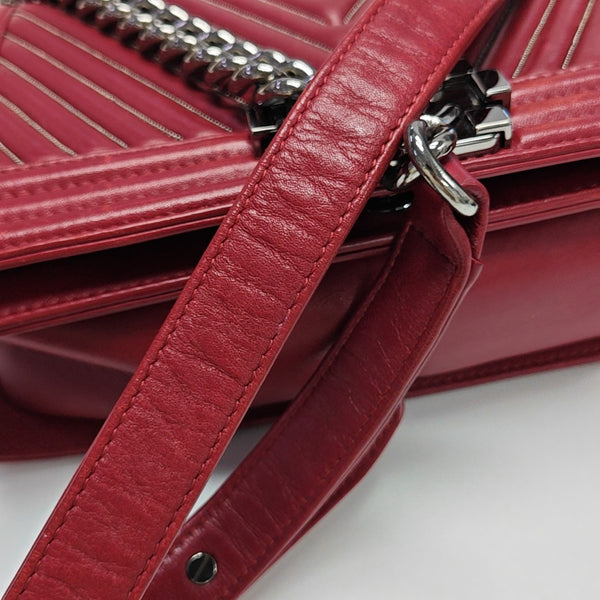 BOY CHANEL Medium Chevron Calfskin Red