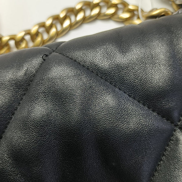 CHANEL 19 Small Quilted Lambskin Black