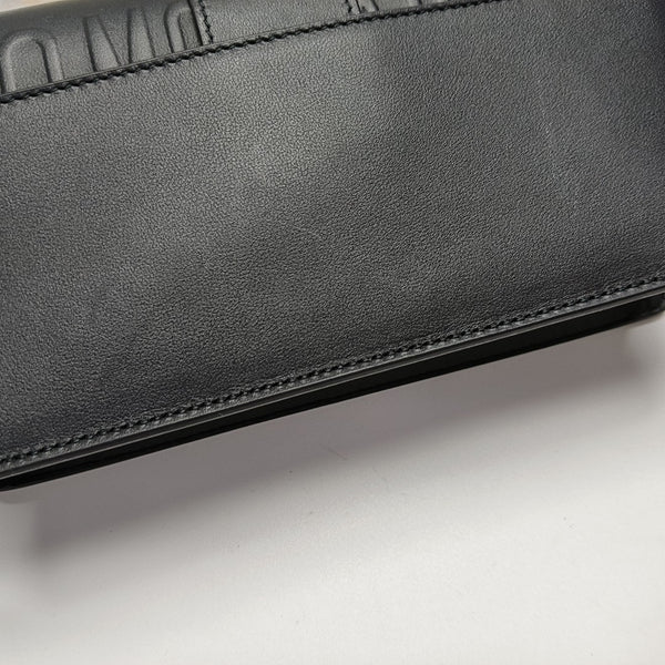 30 Montaigne East-West Small Calfskin Black