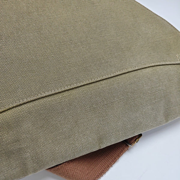 Saddle Canvas Beige