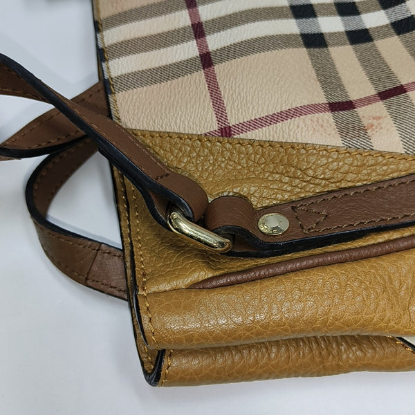 Coated Canvas Beige