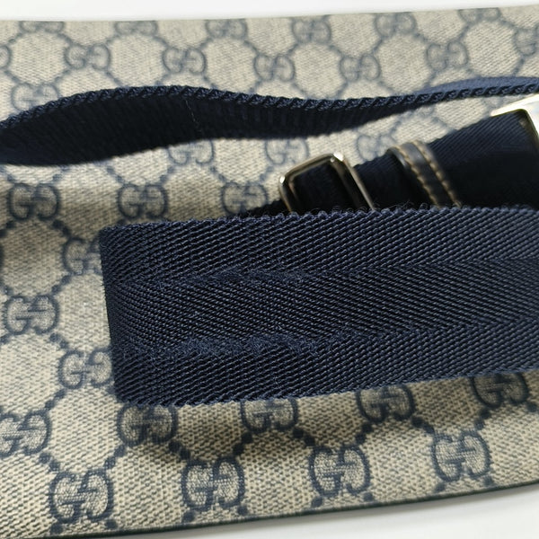 Print Monogram Canvas Black